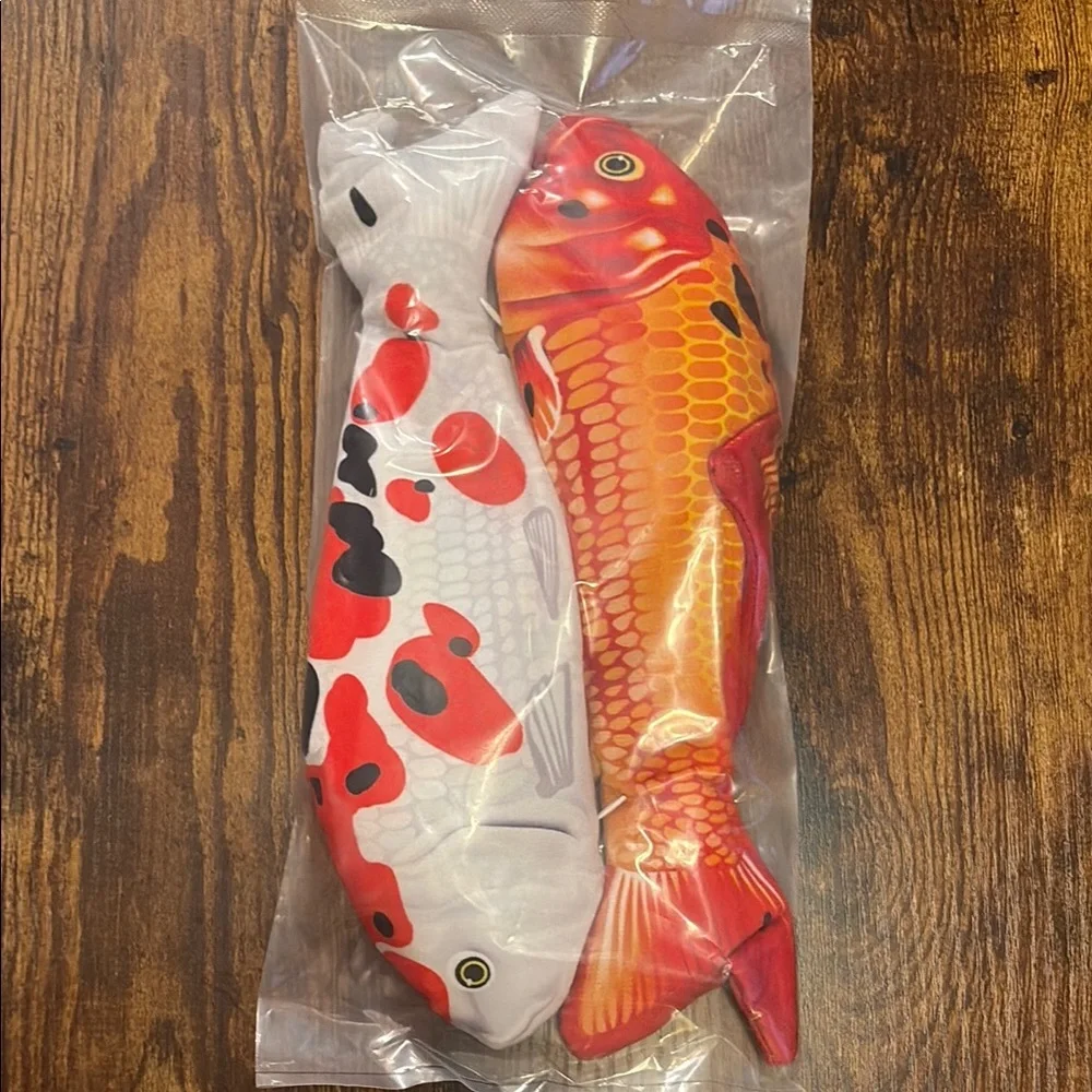 11” Interactive Floppy Fish Cat/Dog Toy (2 pack). NIB